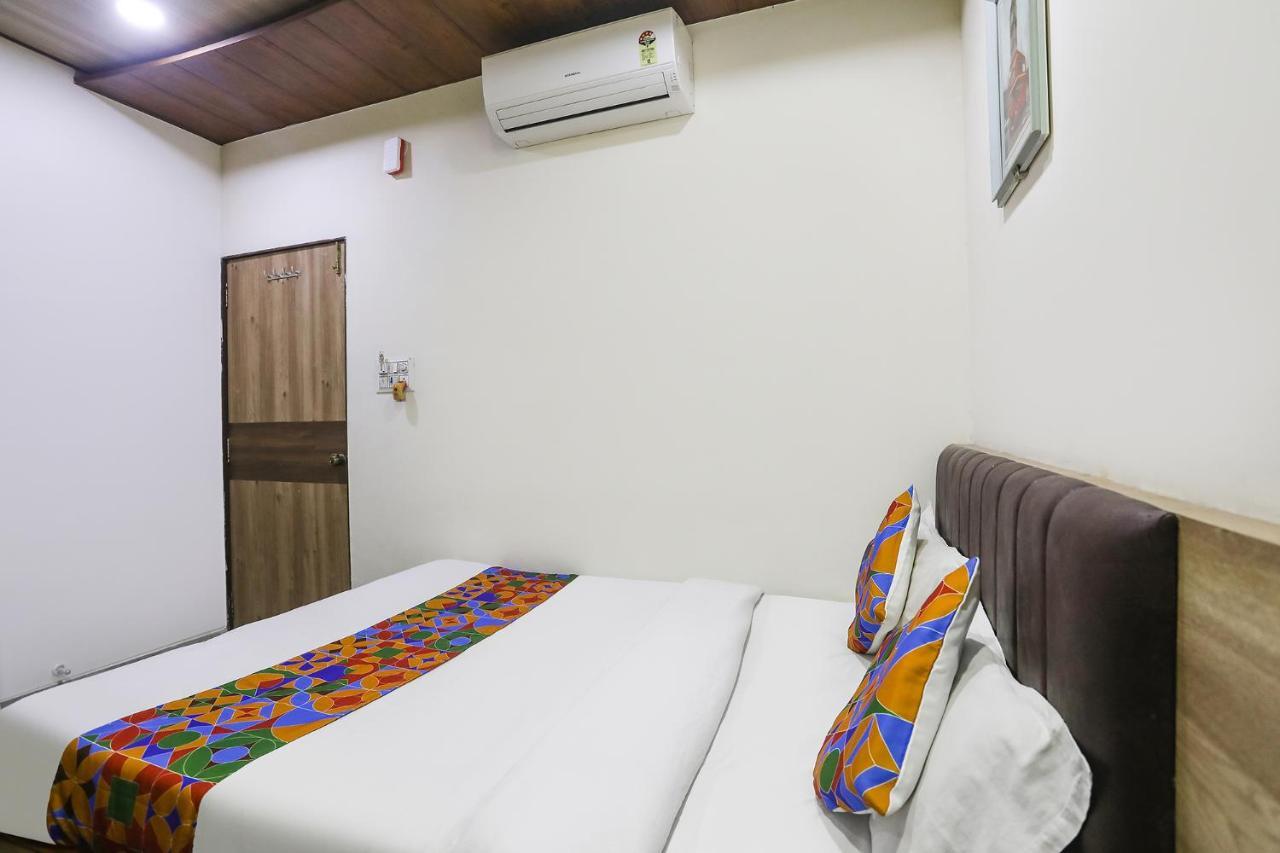 Fabhotel Vedanta Inn - Nr Sitabudli Fort Nágpur Exteriér fotografie